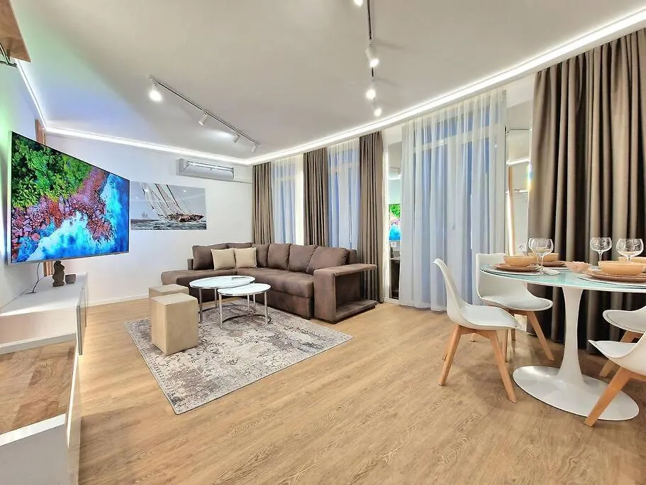 Luxury Apartment. 75 Inches Tv Warna 0*,  Bulgarien
